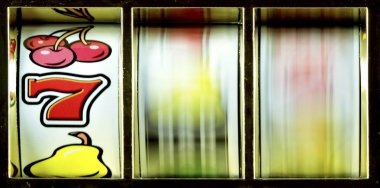 Slot game tiles on ratutogel heylink mobile showing Aviator, Sweet Bonanza, and Gates of Olympus with tournament schedules